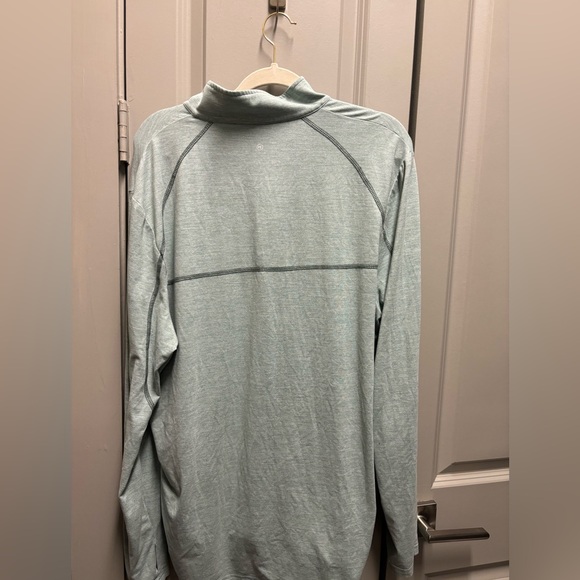 Perry Ellis Quarter Zip 1/4 Zip - Picture 2 of 3
